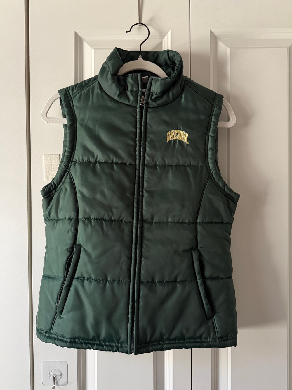 Women's Oregon ducks vest size S